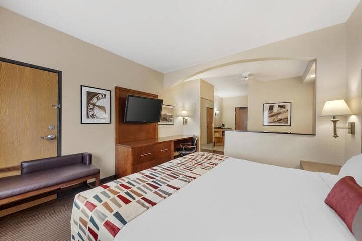 Room 12 of 46